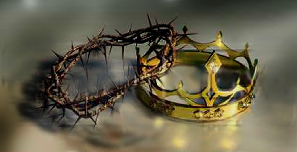 Crown-of-Glory-Thorns-and-Gold-jewled
